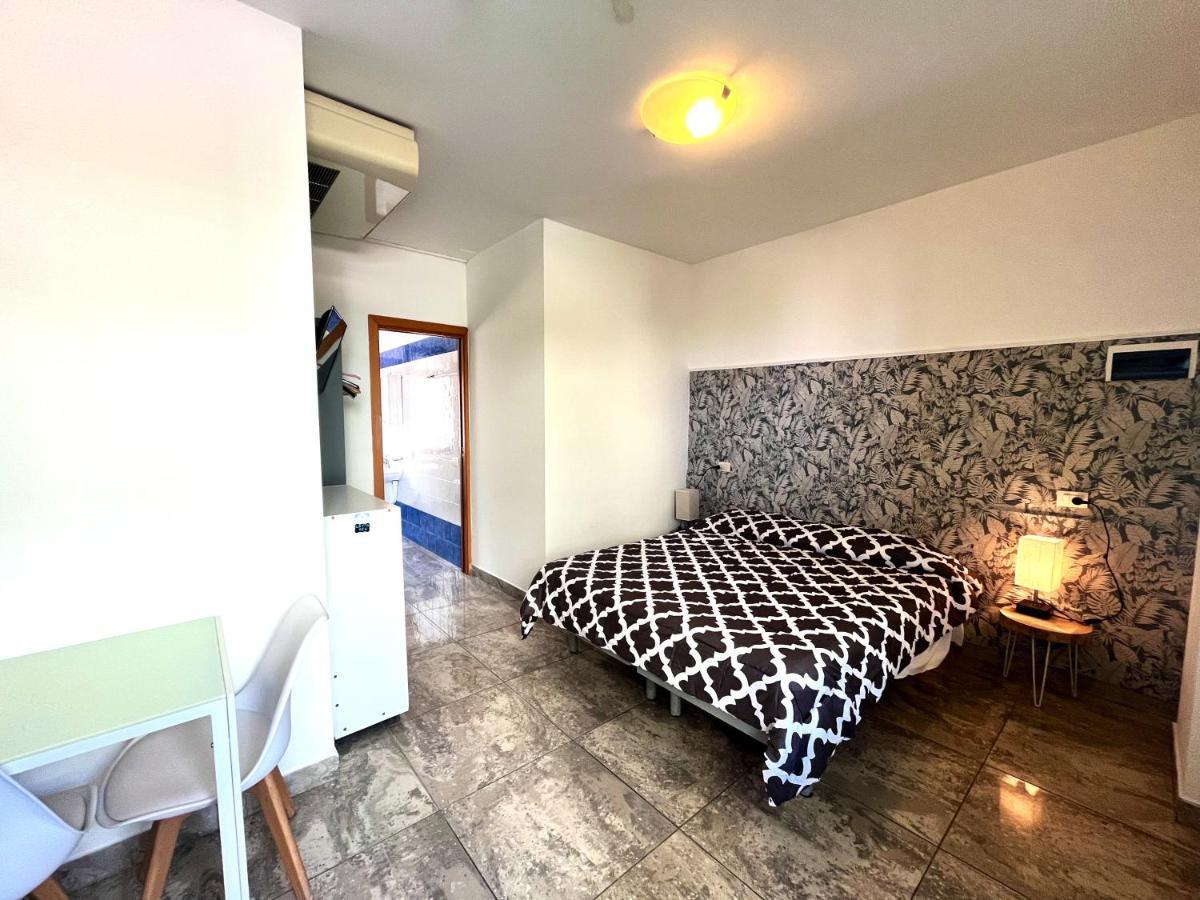 Residence Frontemare ริมินี ภายนอก รูปภาพ