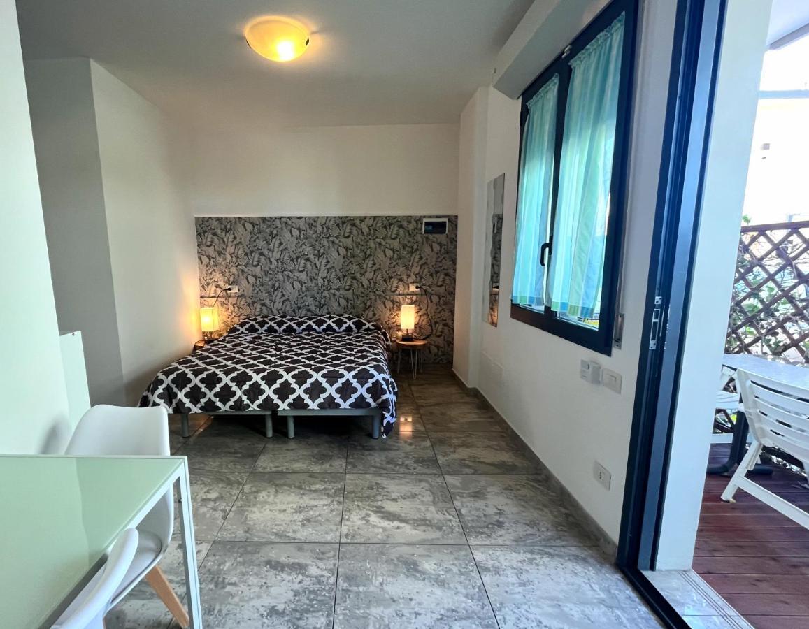 Residence Frontemare ริมินี ภายนอก รูปภาพ
