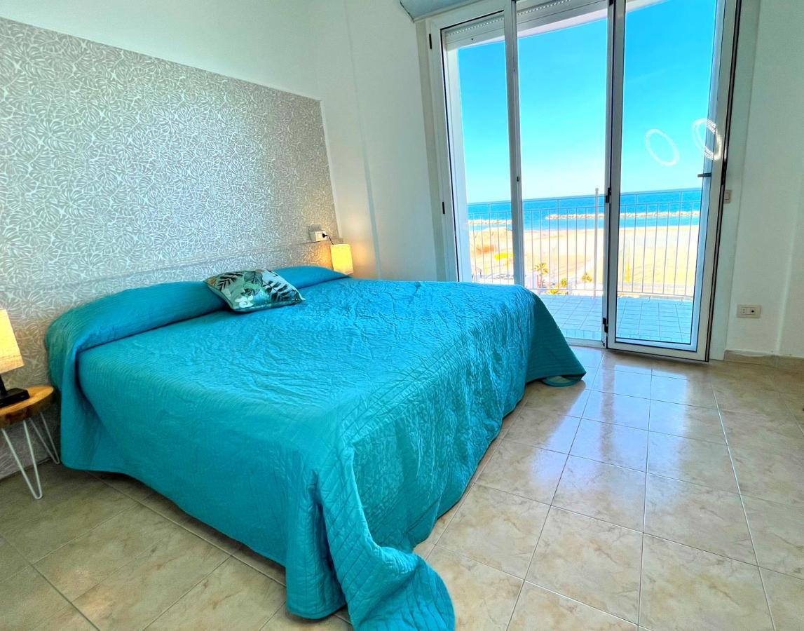 Residence Frontemare ริมินี ภายนอก รูปภาพ