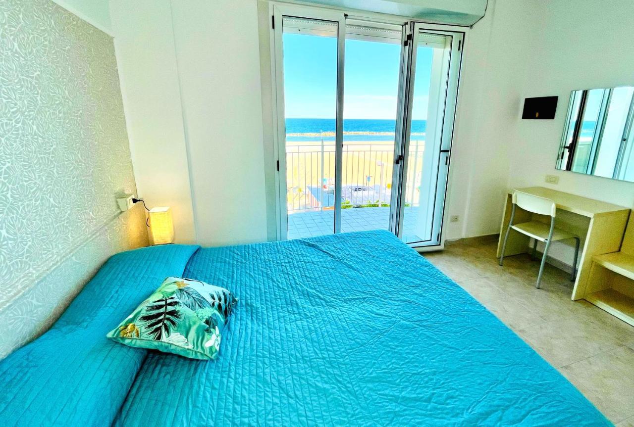 Residence Frontemare ริมินี ภายนอก รูปภาพ